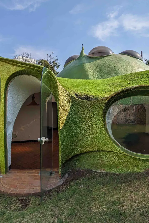 Legendary Architects