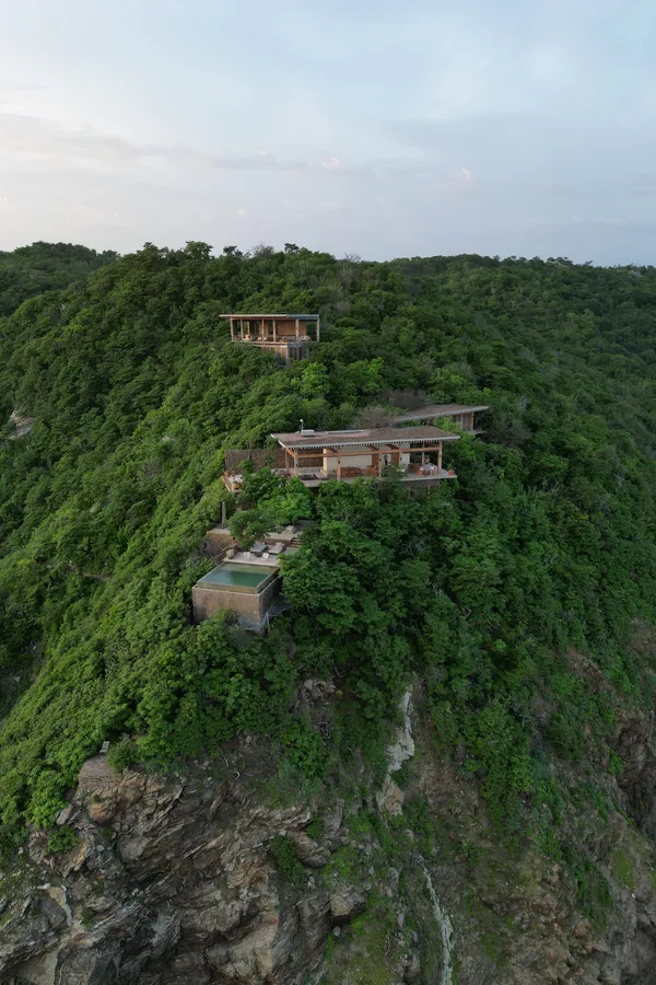 Cliffside Villa in Mazunte