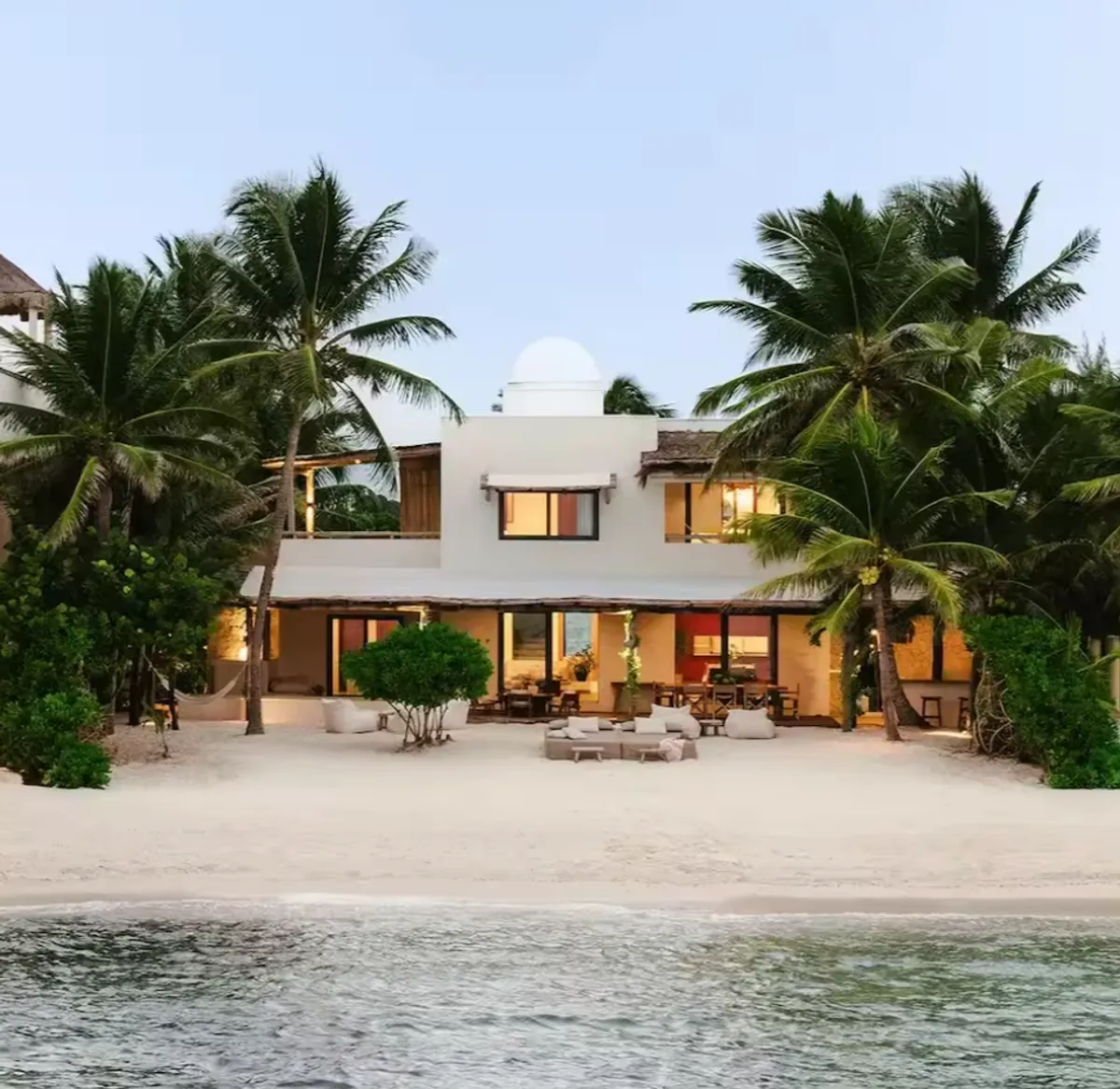 Beachfront Villa in Tankah Bay