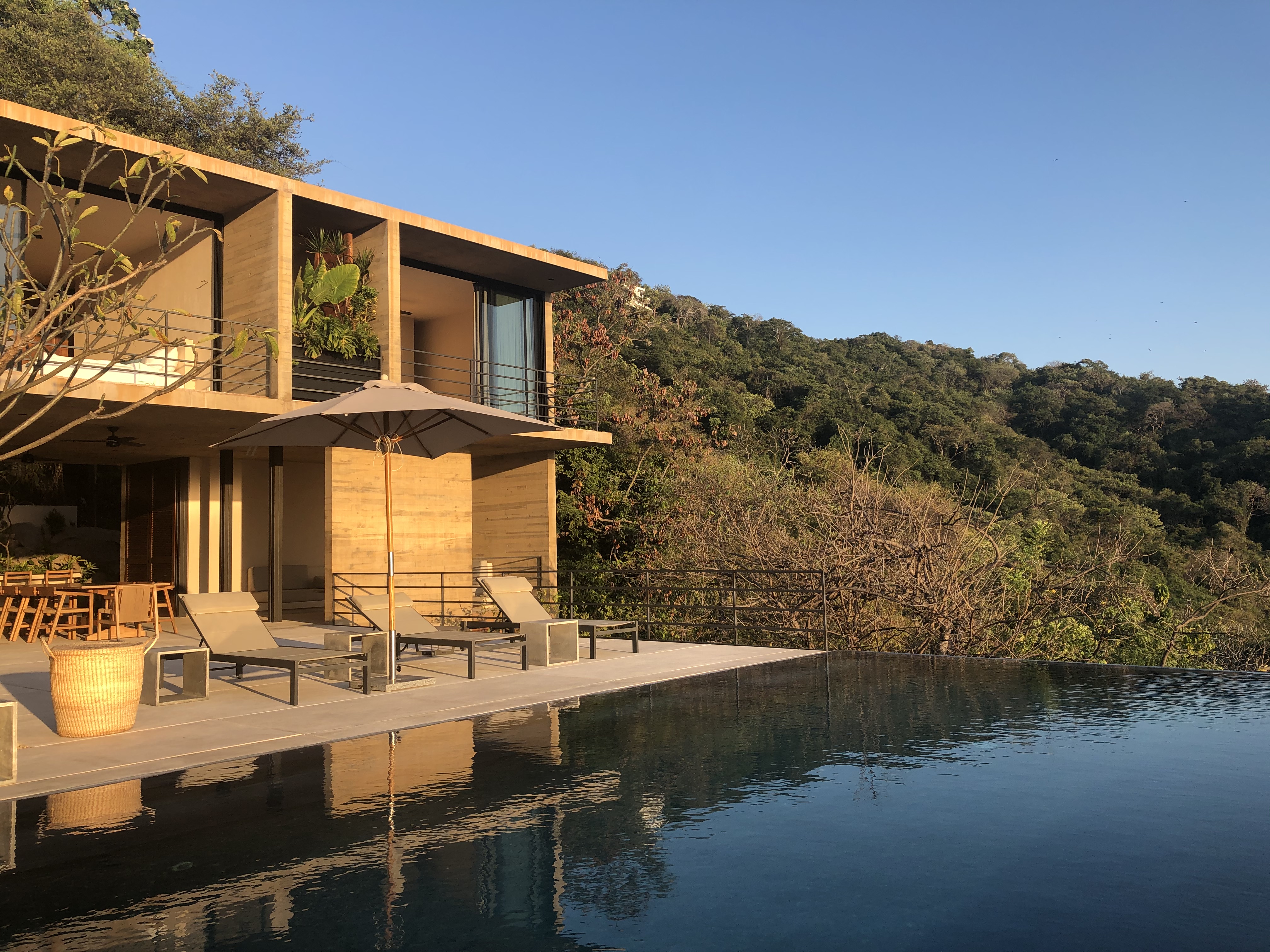 Casa Piedra Acapulco Ixtapa-Zihuatanejo