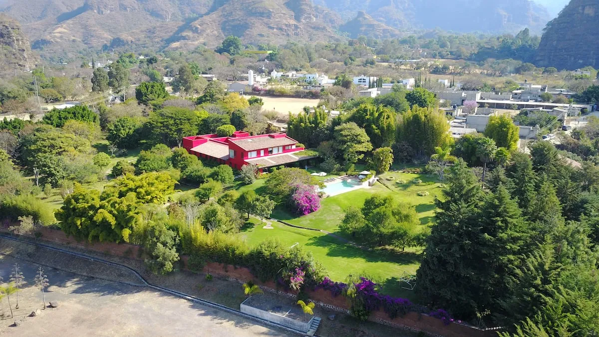 Countryside Home in Malinalco