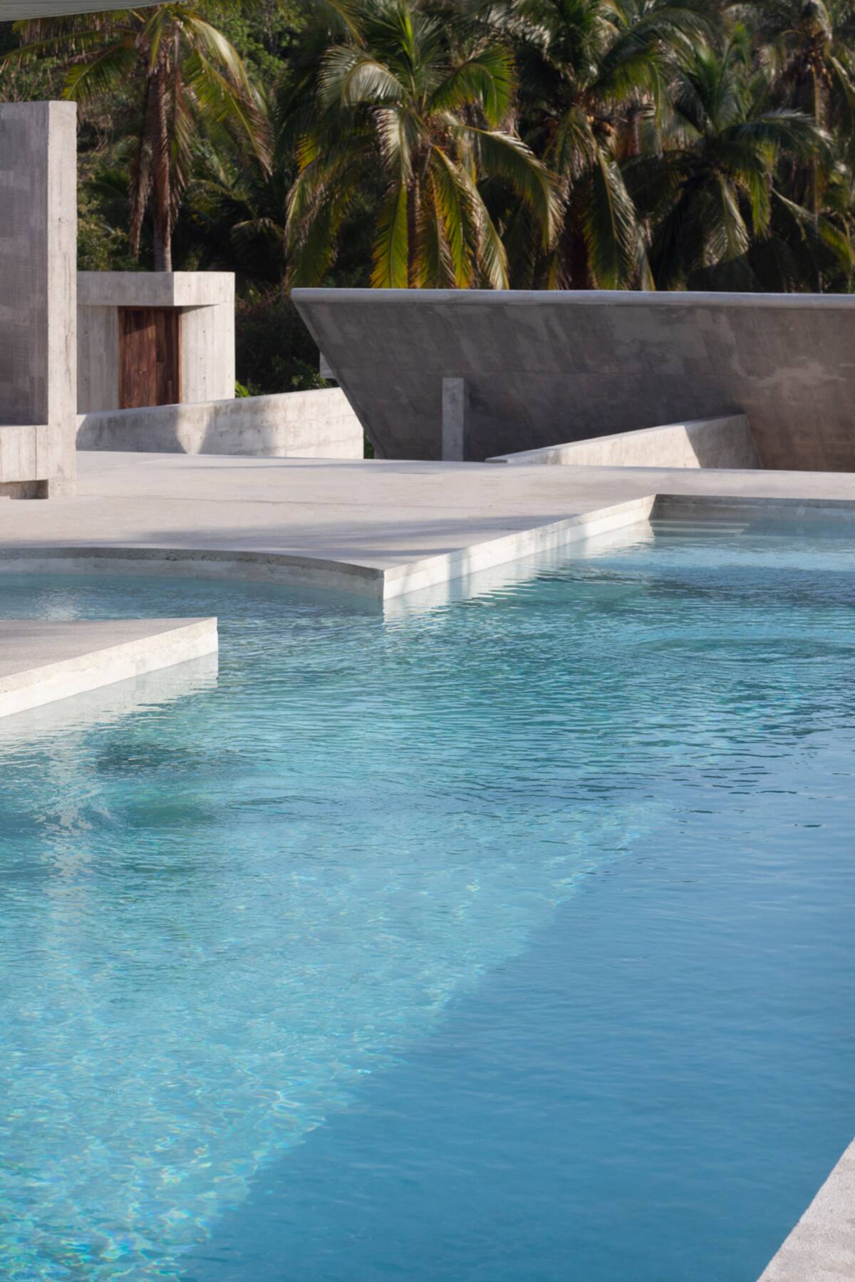 Roca Ahumada Puerto Escondido