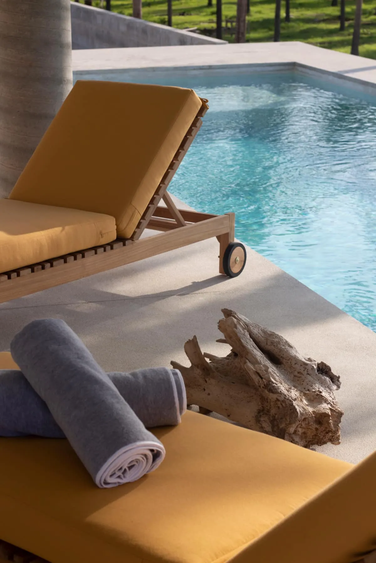 Roca Ahumada Puerto Escondido