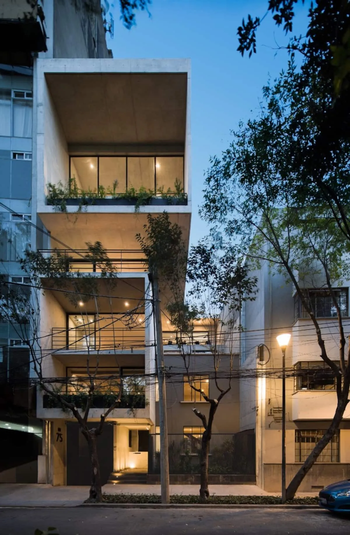 Amsterdam 75 Mexico City